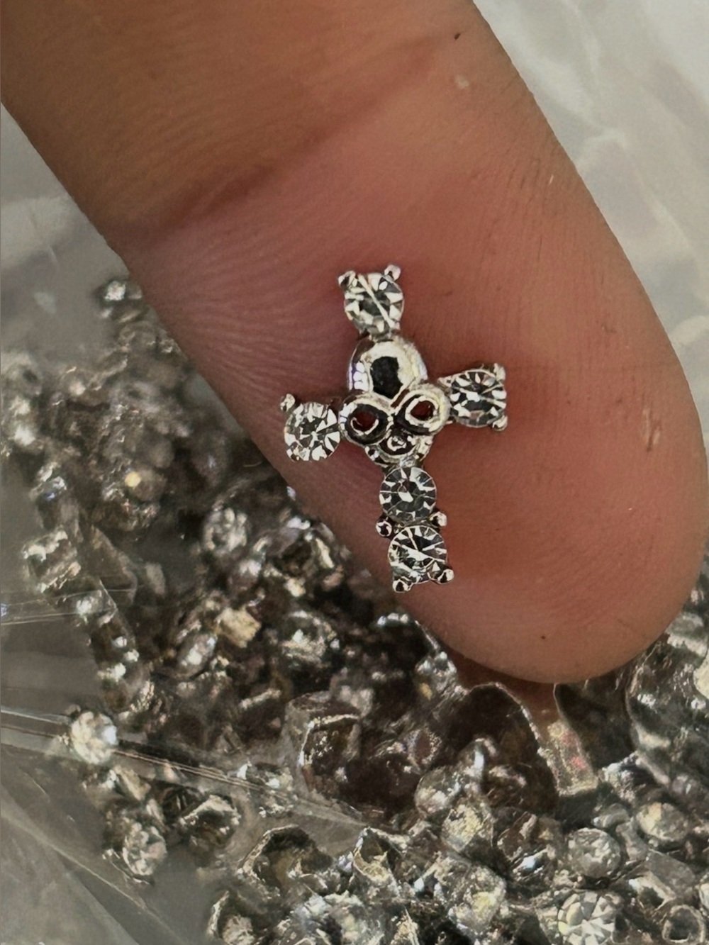 Silver Crystal Cross charms
- Clear Stones